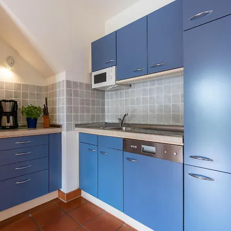 Appartement Rugana - Klassik Mit 1 Schlafzimmern Und Terrasse C33 *